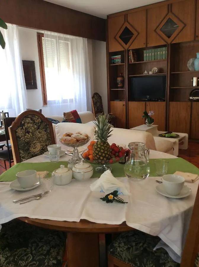 Bed & Breakfast Manu Vintage B&B Cattolica