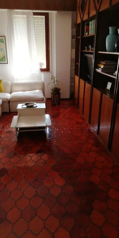 Manu Vintage B&B Cattolica 0*,